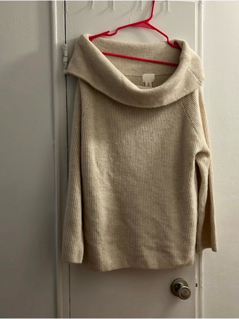 H&M Off-the-Shoulder Neckline Ribbed Sweater
